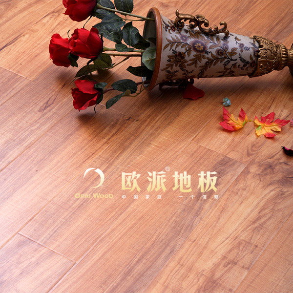 多層實(shí)木地板